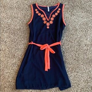 Sleeveless dress